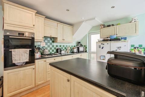 3 bedroom semi-detached house for sale, Kingston Close, Plymouth
