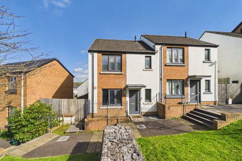 3 bedroom semi-detached house for sale - Summering Close, Okehampton, Devon