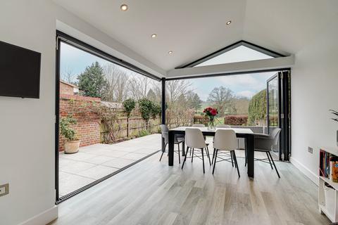 undefined, Meadow Vale, Wheathampstead, St. Albans, AL4