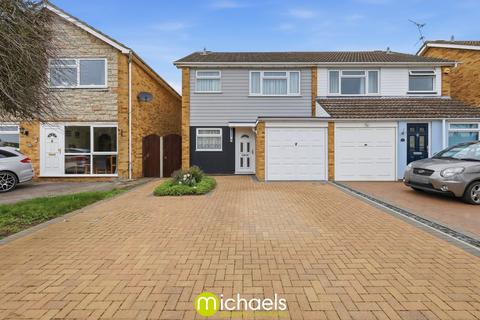 3 bedroom semi-detached house for sale - Ashbury Drive, Marks Tey, Colchester, CO6