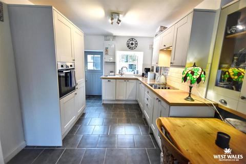 2 bedroom cottage for sale, Nun Street, St. Davids, Haverfordwest