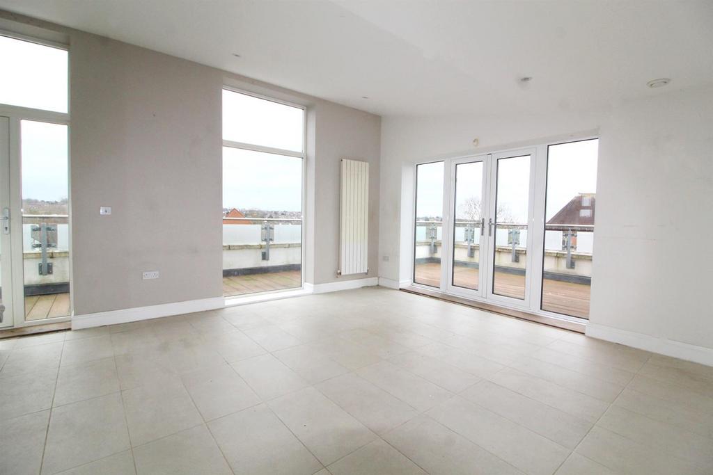 Living room e.jpg