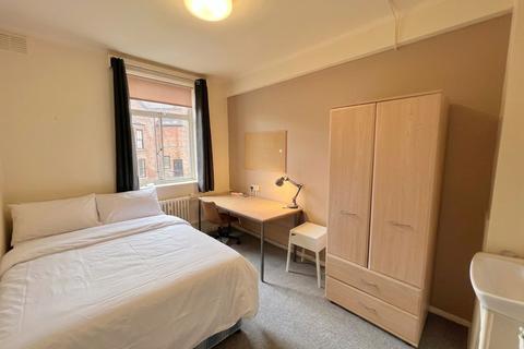 undefined, Manchester, M16