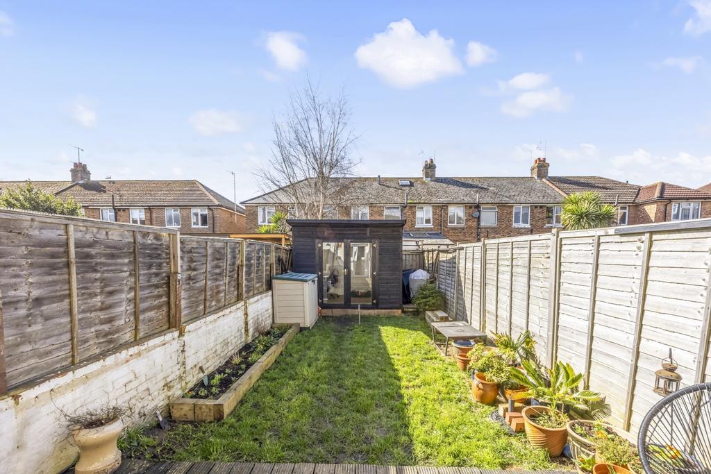 Saint Elmo Road, 35-013