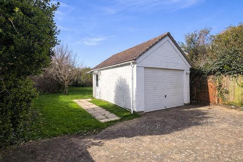 4 bedroom detached house for sale, Telscombe Cliffs Way, Telscombe Cliffs, Peacehaven