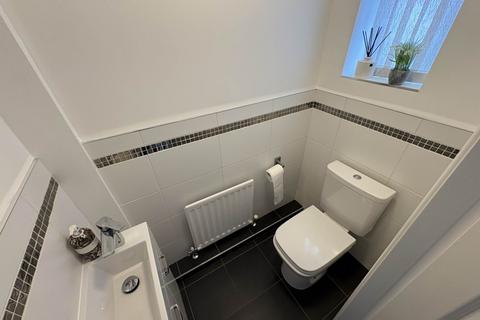 undefined, Woodlea, Oldham