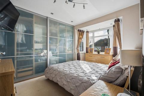 3 bedroom semi-detached house for sale, Coopers Row, Iver Heath SL0