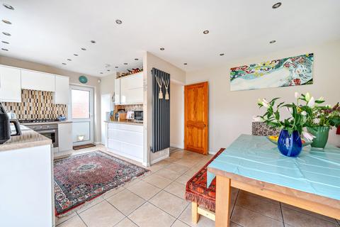 4 bedroom semi-detached house for sale, Greenwood Close, Thames Ditton, KT7