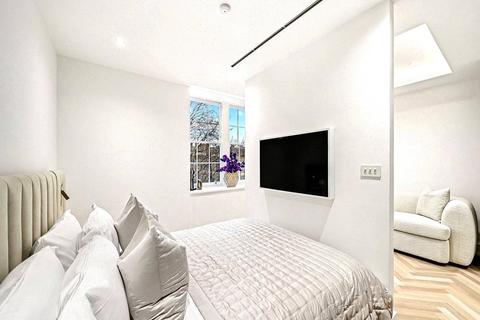 undefined, Davies House, Brigade Court, Southwark, SE1