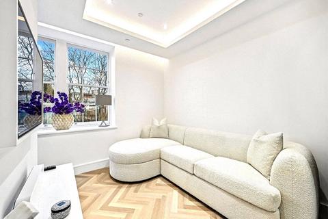 undefined, Davies House, Brigade Court, Southwark, SE1