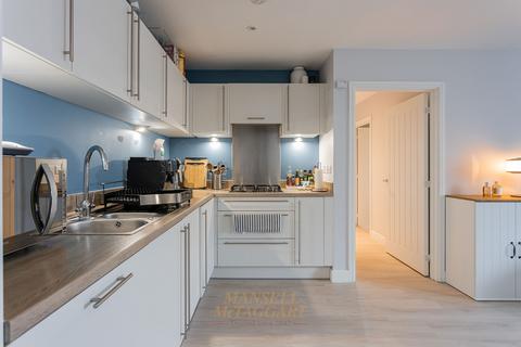 undefined, Beryl Close, Crawley RH10