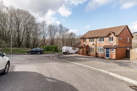 undefined, Cefn Close, Pontypridd CF37
