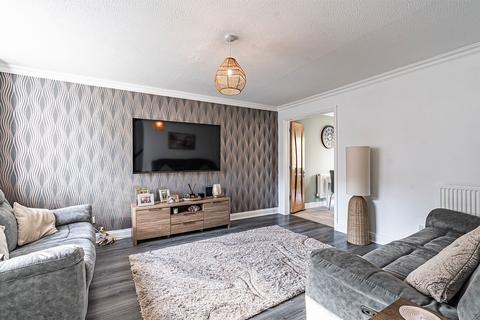 undefined, Cefn Close, Pontypridd CF37
