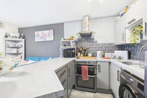undefined, Frampton Road, Gloucester, Gloucestershire, GL1