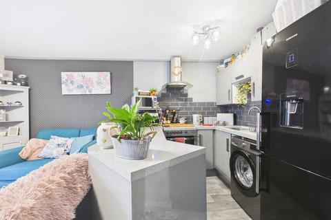 undefined, Frampton Road, Gloucester, Gloucestershire, GL1
