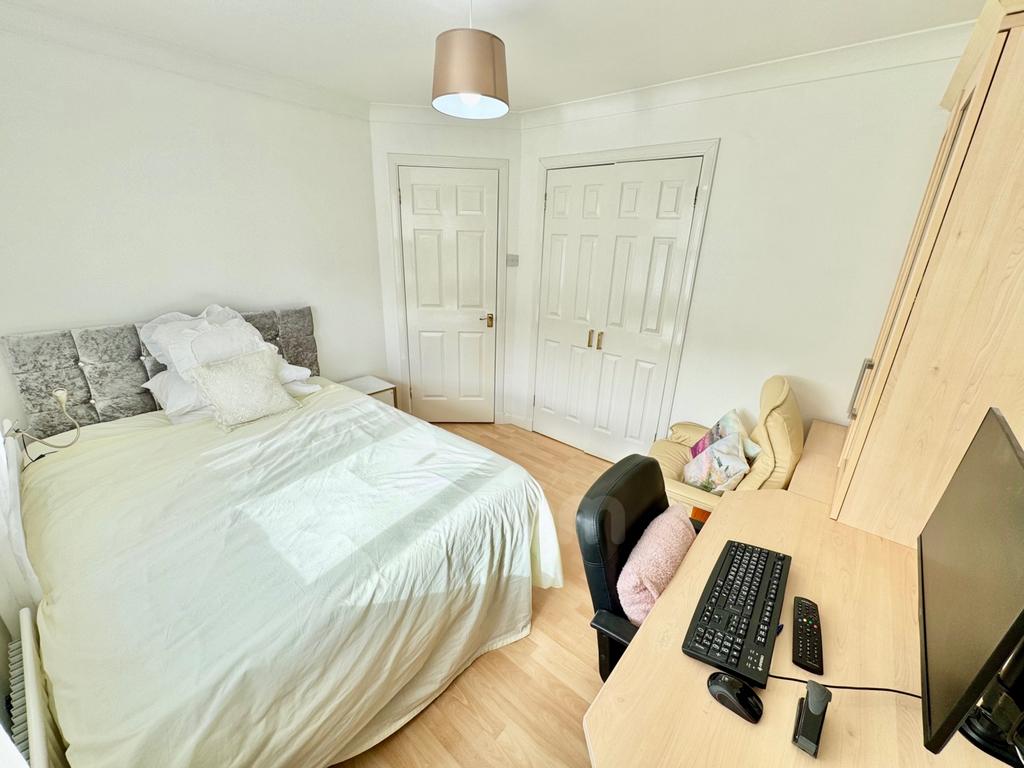 Turners Avenue, Paisley bed two