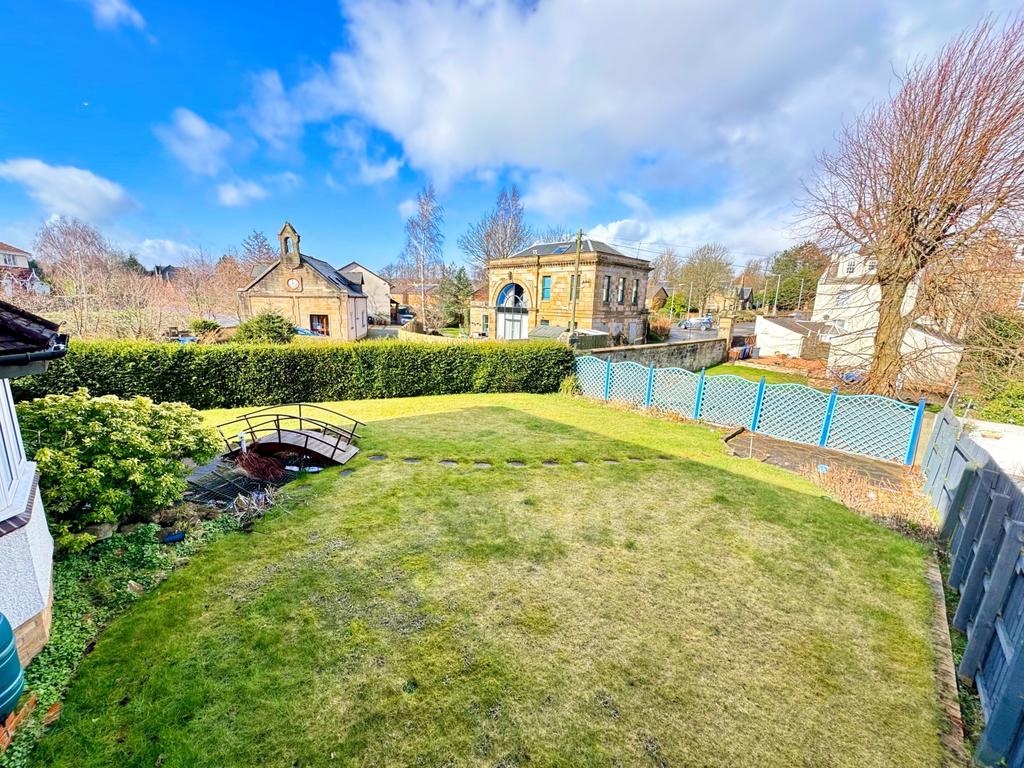 Turners Avenue, Paisley garden shot