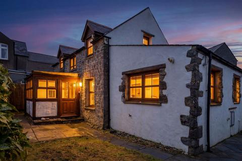 3 bedroom detached house for sale, Gooses Lane, Pembroke, SA71