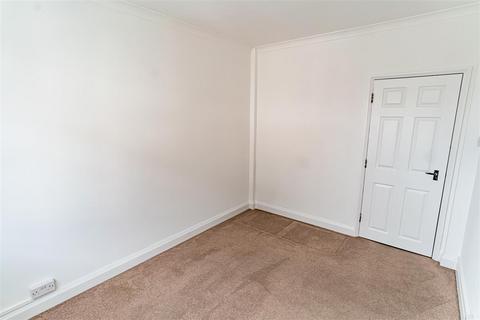 2 bedroom flat to rent, Terrace Road, Bournemouth