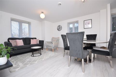 2 bedroom apartment to rent, Whitstable Mews, Leeds, West Yorkshire