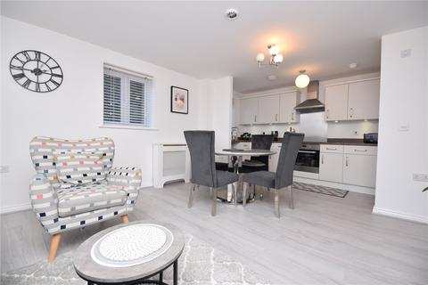 2 bedroom apartment to rent, Whitstable Mews, Leeds, West Yorkshire