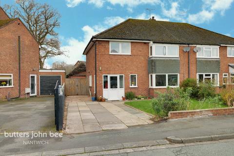 4 bedroom semi-detached house for sale, Hollybush Crescent, Nantwich
