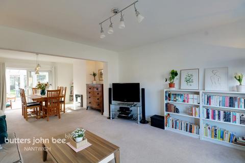 4 bedroom semi-detached house for sale, Hollybush Crescent, Nantwich