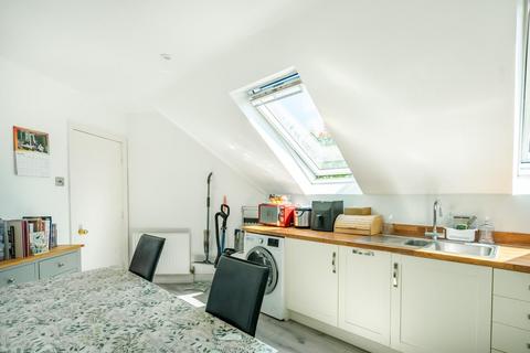 2 bedroom apartment for sale, Layerthorpe, York