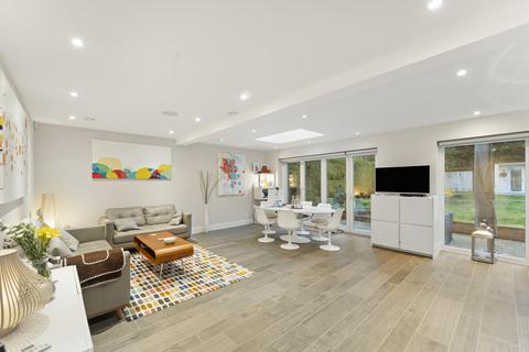 4 bedroom detached house for sale, Red Lane, Claygate, Esher