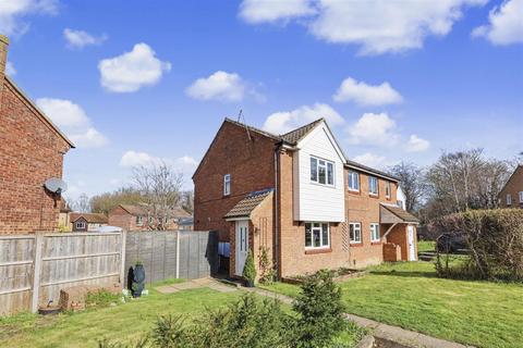 2 bedroom semi-detached house for sale - Alder Close, Baldock