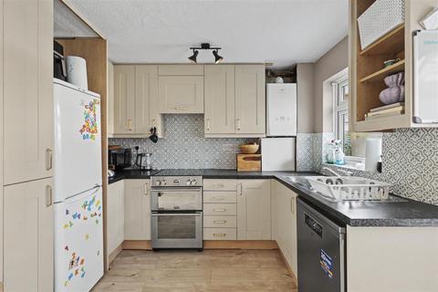 2 bedroom semi-detached house for sale, Alder Close, Baldock