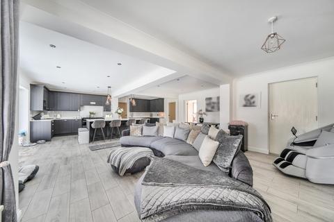 undefined, Hazell Way, Stoke Poges, Slough