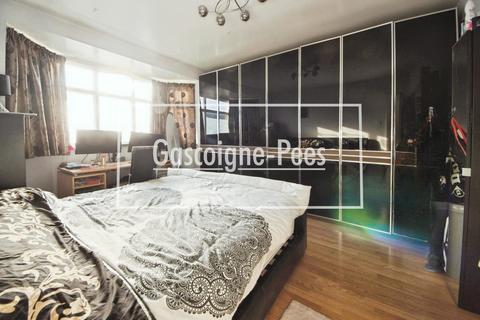 undefined, New Malden, KT3