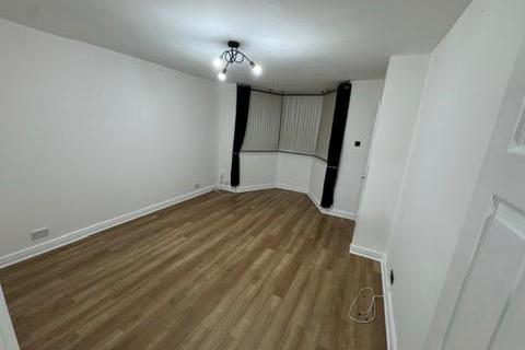 undefined, Rose Avenue, Oldbury, B68
