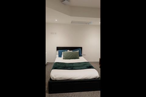 undefined, Market St, Watford WD18