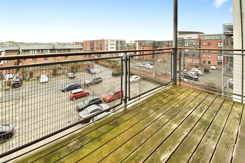 2 bedroom house to rent, Montmano Drive, West Didsbury, Manchester, M20