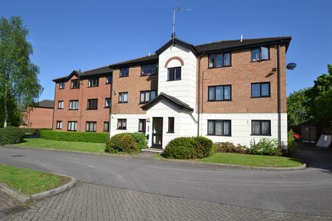 1 bedroom apartment to rent - Parrotts Field Hoddesdon Hertfordshire