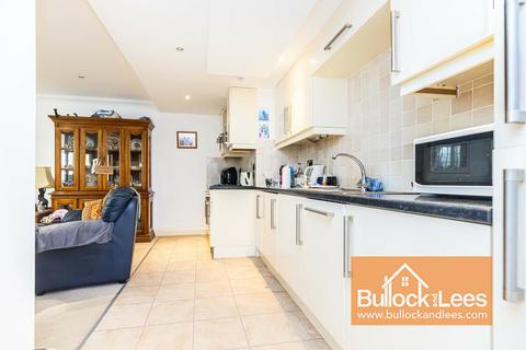 2 bedroom ground floor flat for sale, San Remo Towers, close to Boscombe Pier, Bournemouth