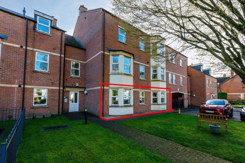 3 bedroom flat for sale, Lillington Road, Leamington Spa CV32