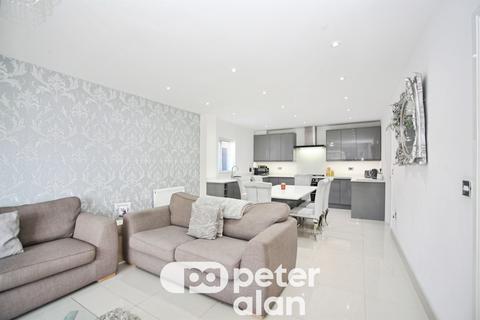 4 bedroom detached house for sale, Acorn Close, Rogerstone, Newport