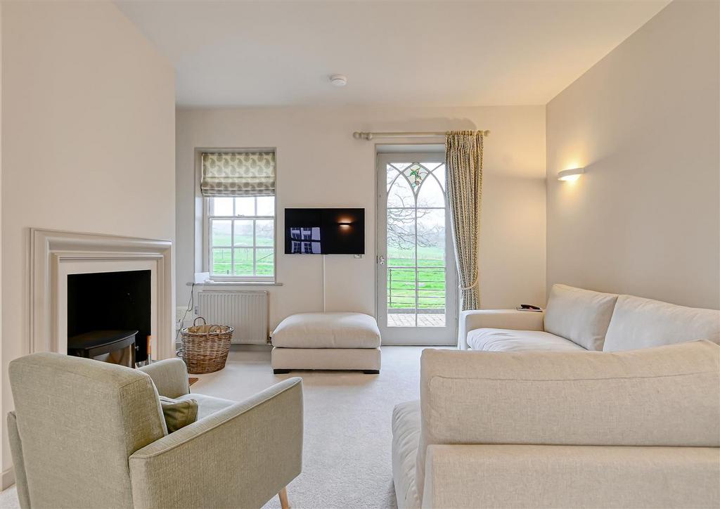 Turret Lodge-3.jpg