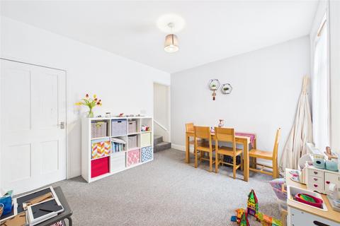 3 bedroom terraced house for sale, Belmont Road, Reading, Berkshire, RG30