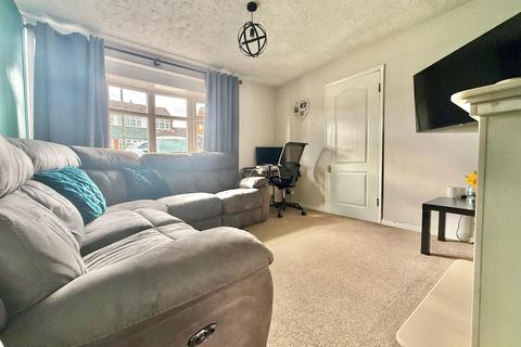 undefined, Silverthorne Avenue, Tipton DY4