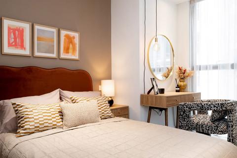 1 bedroom apartment for sale, Plot 13.03, at South Quay Plaza, London, E14 9WS