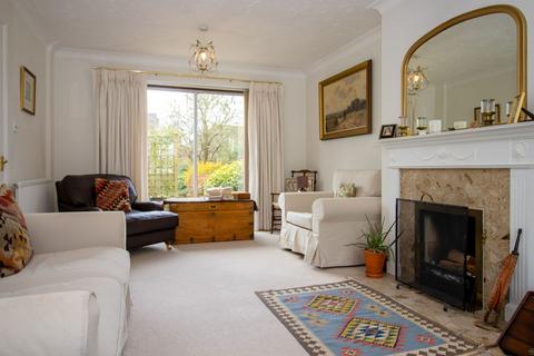 undefined, Orchard Close, Alresford
