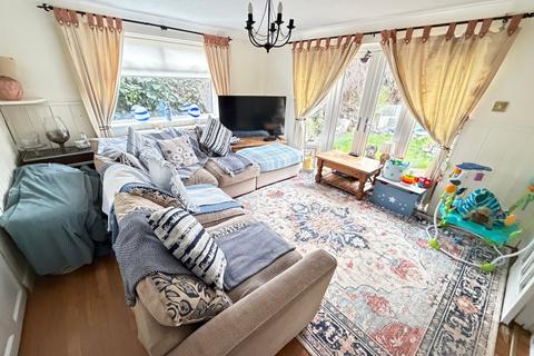 undefined, Courtfield Road, Ashford TW15
