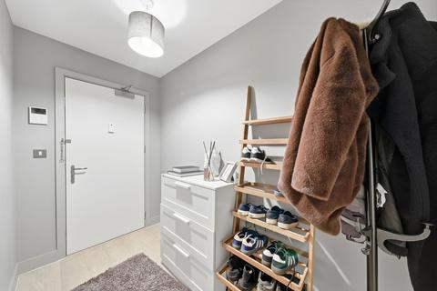 3 bedroom flat for sale, Harrison Drive, Cambridge, CB2