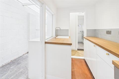 undefined, Railway Road, Newbury, Berkshire, RG14
