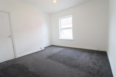 undefined, Hearfield Terrace, Hessle