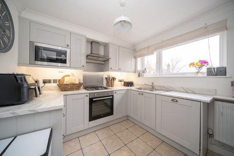 undefined, Yew Tree Court, Boxmoor